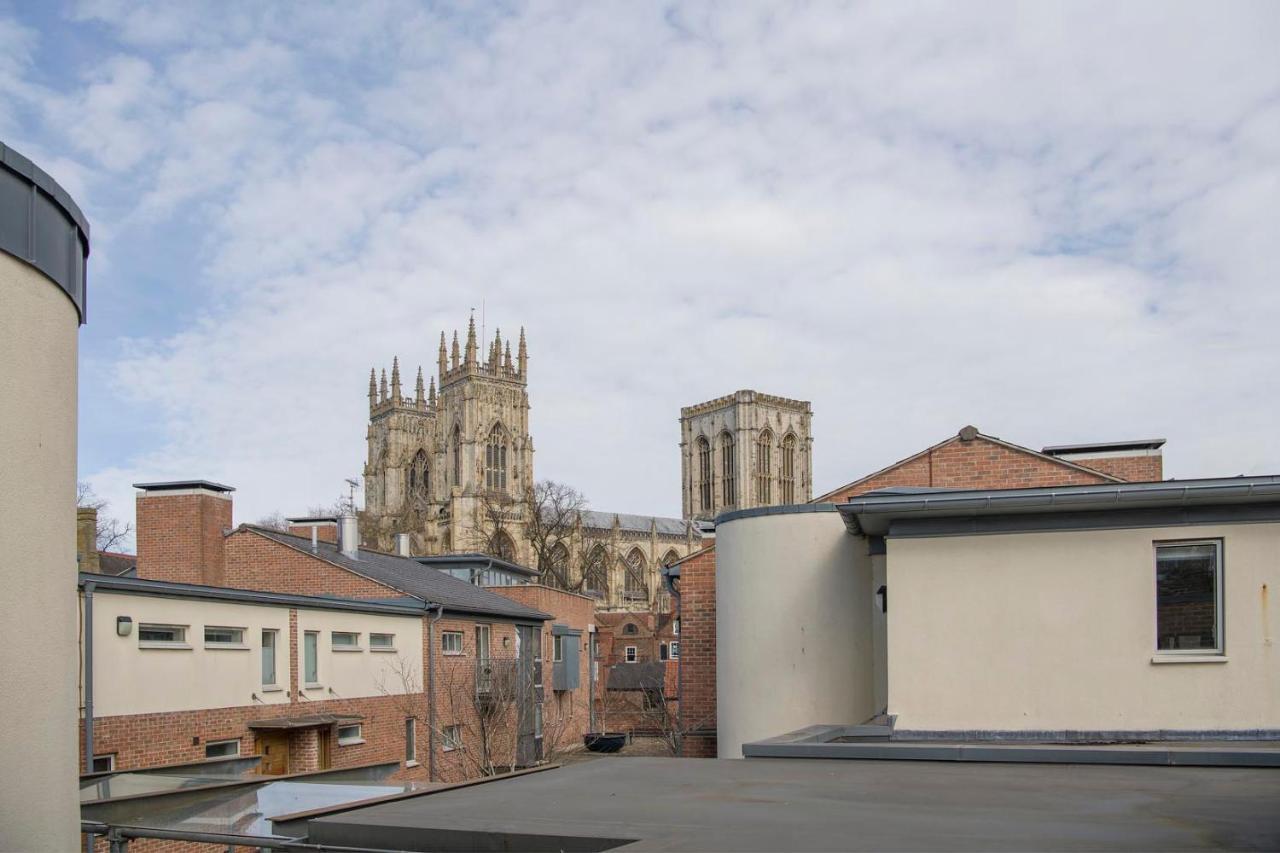 Appartamento St Helen'S House With Minster Views York Esterno foto