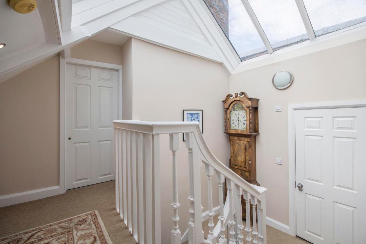 Appartamento St Helen'S House With Minster Views York Esterno foto