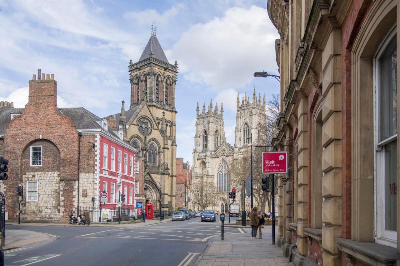 Appartamento St Helen'S House With Minster Views York Esterno foto