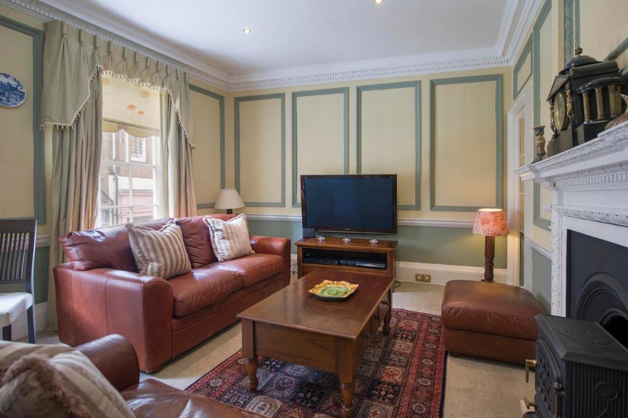 Appartamento St Helen'S House With Minster Views York Esterno foto